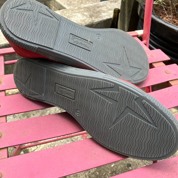 Gudrun Sjoden red floral sneakers EUC sz 41/US 9.5 - Picture 3 of 6